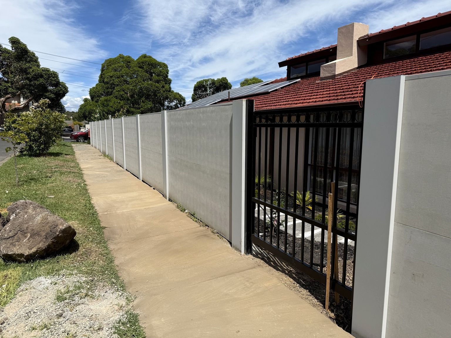 Camberwell project: EstateWall with automated driveway swing gates, matching pedestrian gate, lighting to every second post. Photo 10 of 10.